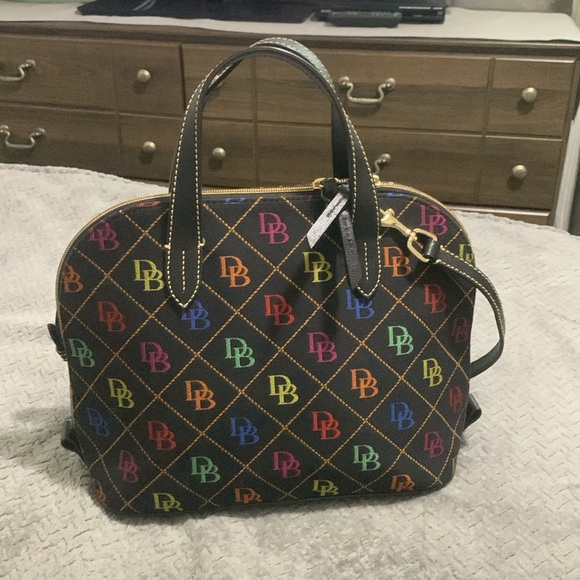 Dooney And Bourke Satchel - Picture 2 of 11
